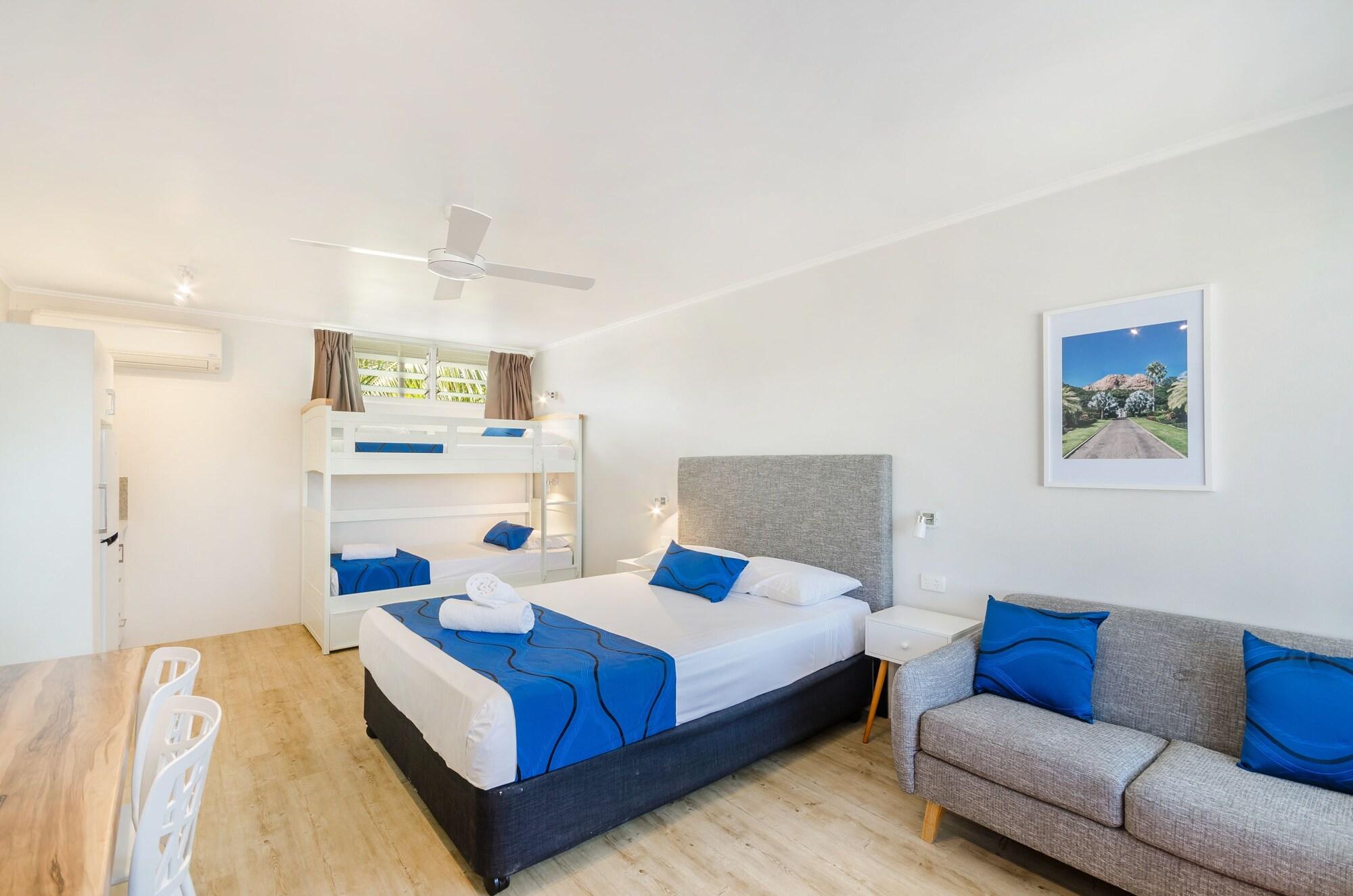 Beach House Motel Townsville Exteriör bild
