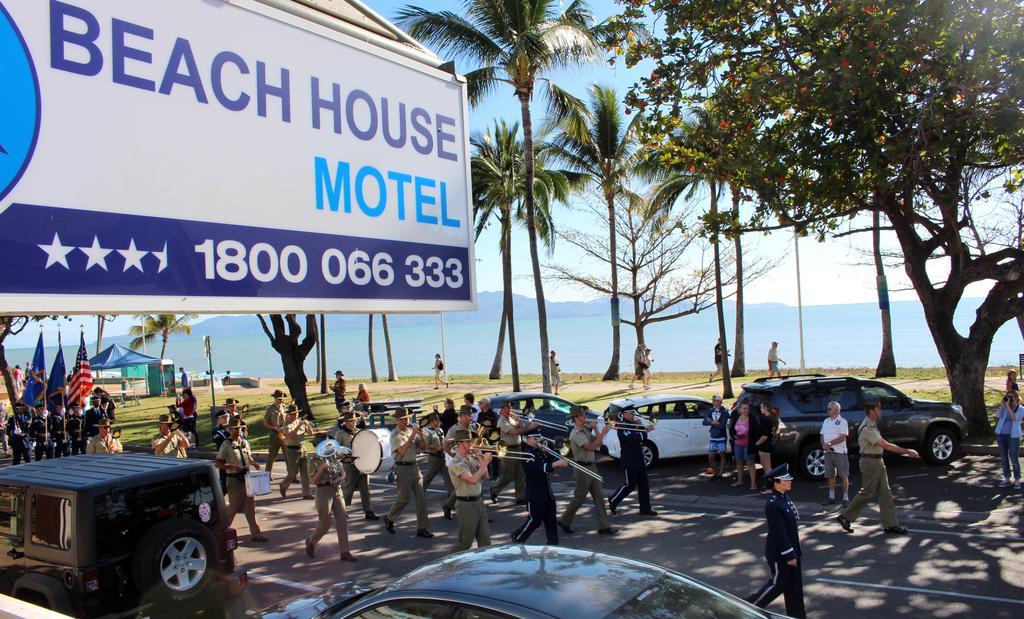 Beach House Motel Townsville Exteriör bild
