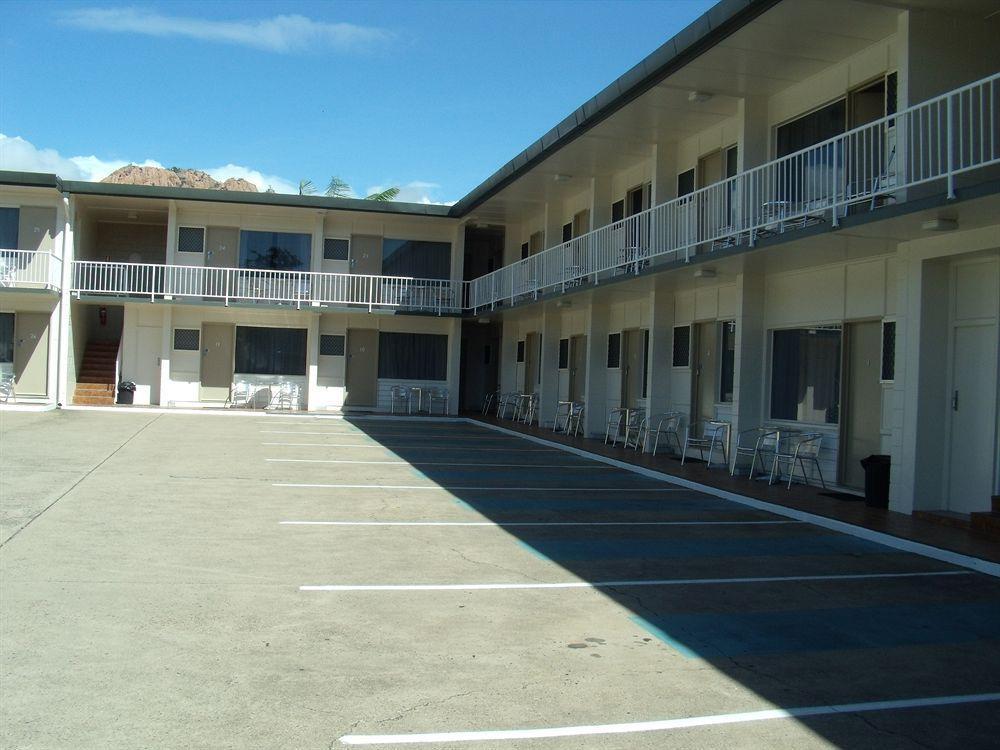 Beach House Motel Townsville Exteriör bild