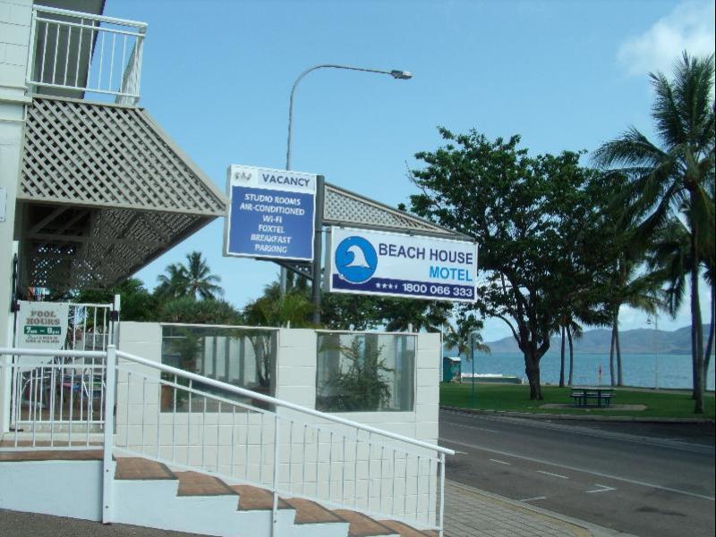 Beach House Motel Townsville Exteriör bild