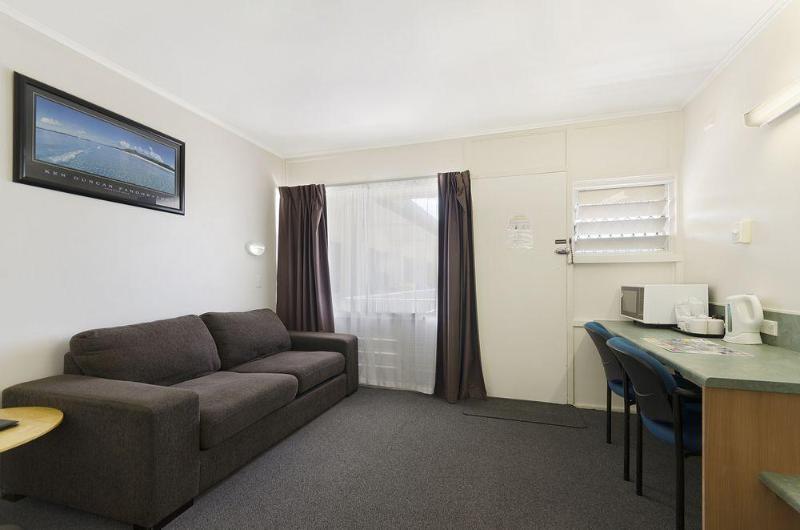 Beach House Motel Townsville Exteriör bild