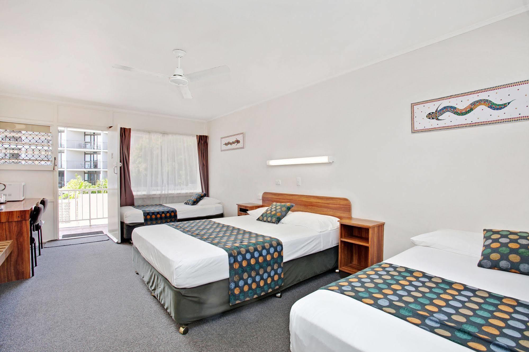 Beach House Motel Townsville Exteriör bild
