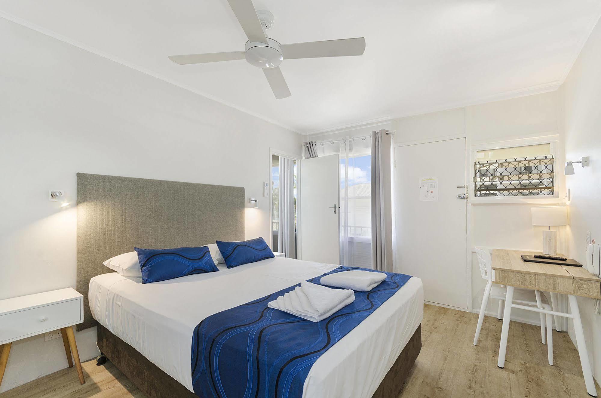 Beach House Motel Townsville Exteriör bild